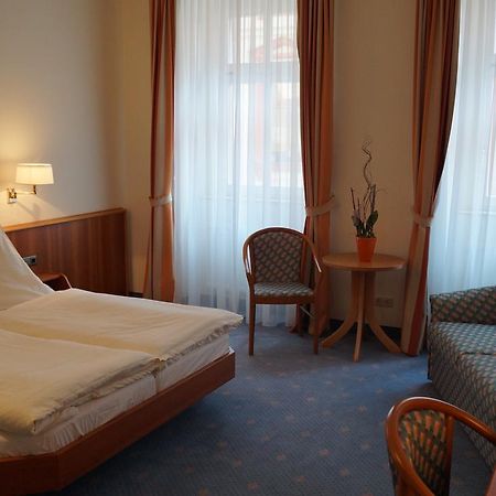 Hotel Goldener Loewe Waldheim Pokoj fotografie